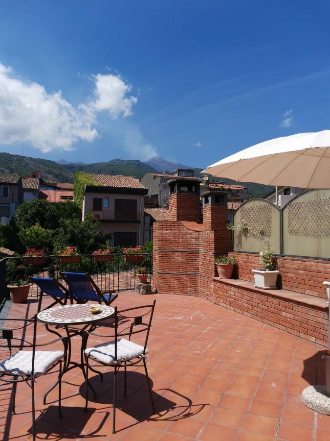 Villa Rosa Etna Apartments Zafferana Etnea Eksteriør bilde