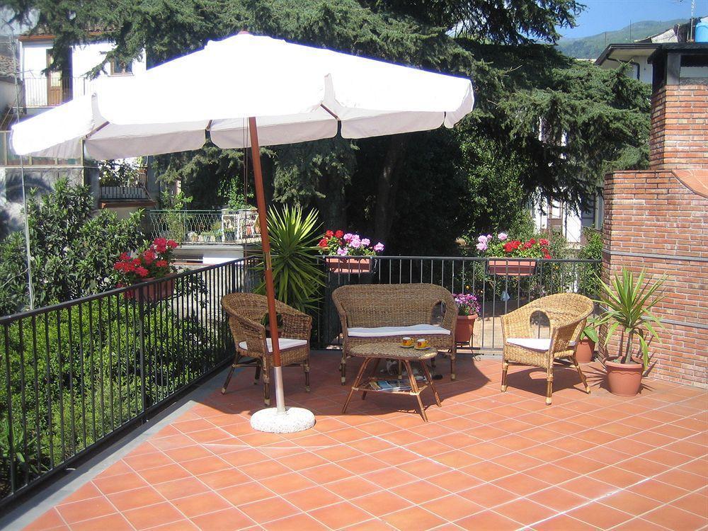 Villa Rosa Etna Apartments Zafferana Etnea Eksteriør bilde